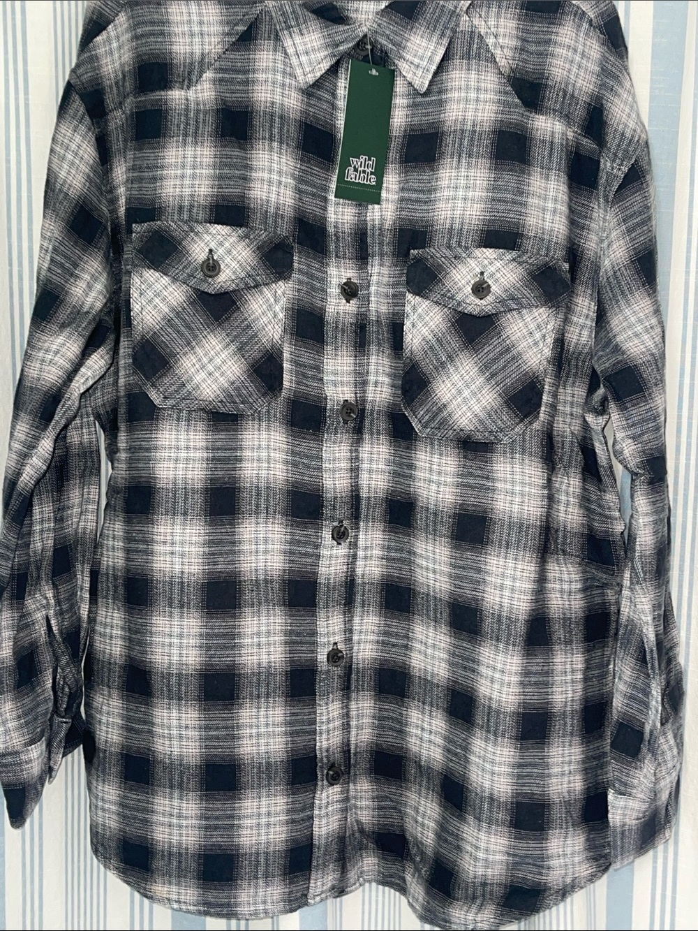 wild fable Black and White Plaid Button-Down Shirt, Flannel (NWT)